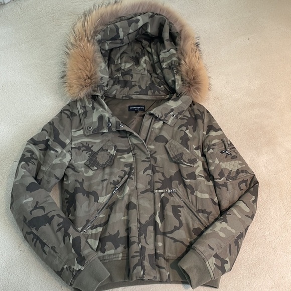 Generation Love Fran Camo Fur Hood Bomber Zip Up Jacket Size Medium Winter Cozy - Picture 4 of 11